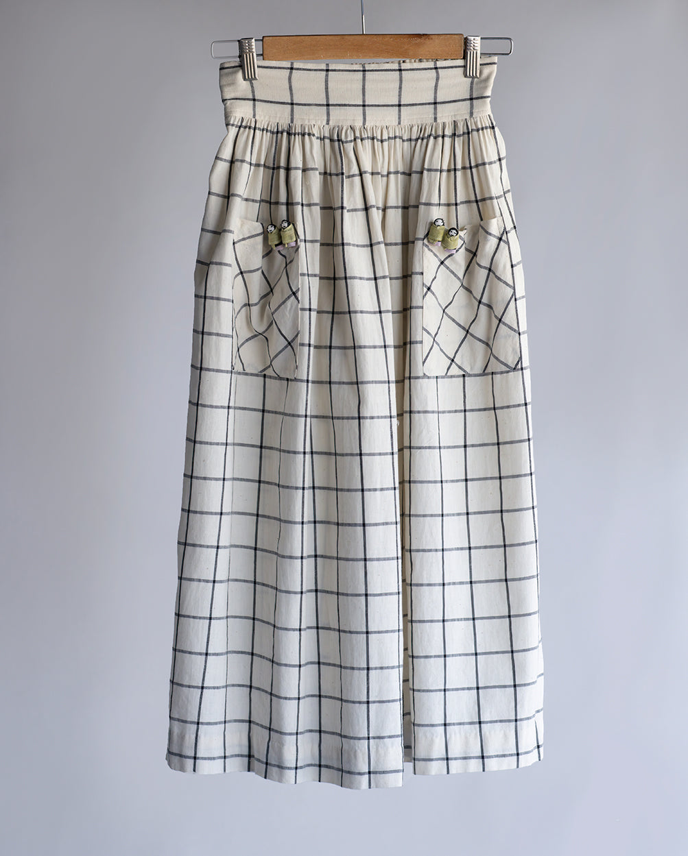 Dirndl with patch pockets