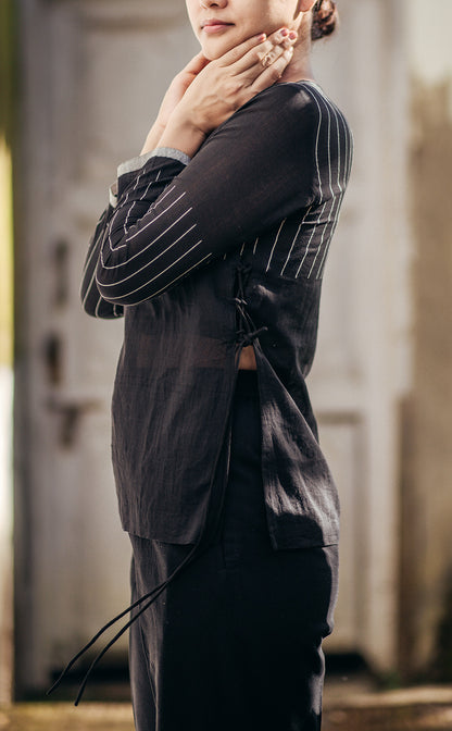 Chalkboard tie- up top