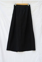 Load image into Gallery viewer, Charcoal tie-up skirt